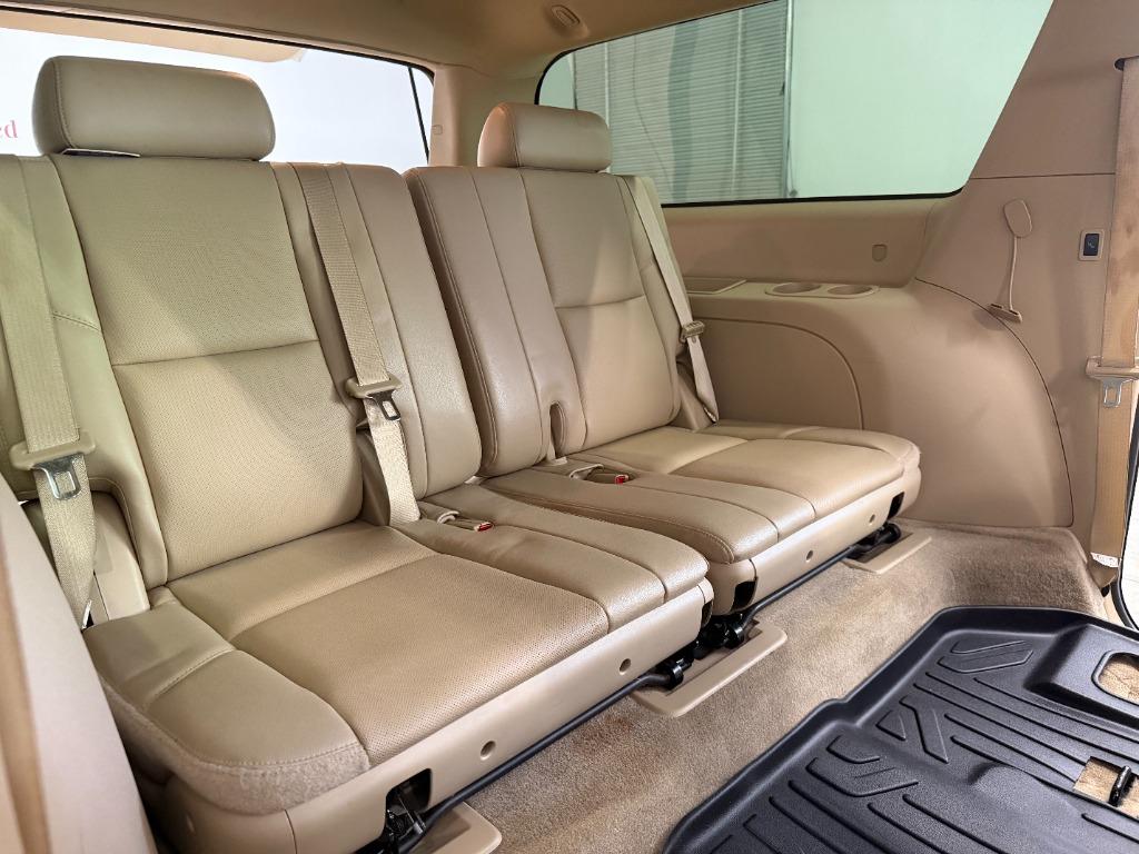 2013 Chevrolet Suburban - $9,349