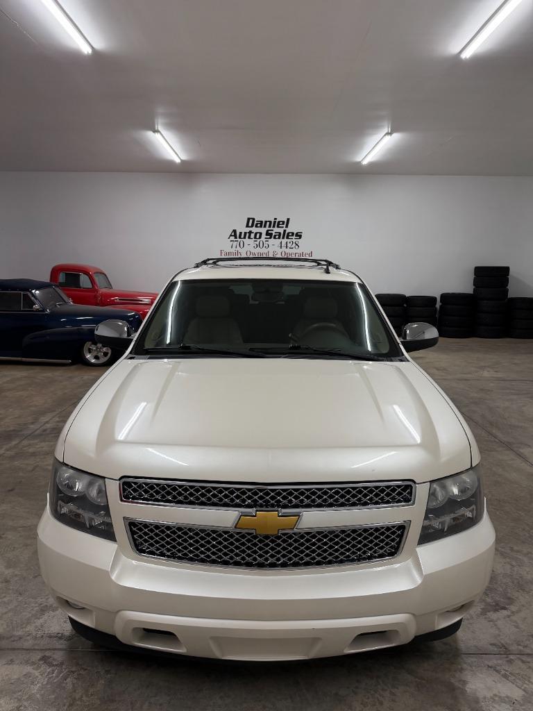 2013 Chevrolet Suburban - $9,349