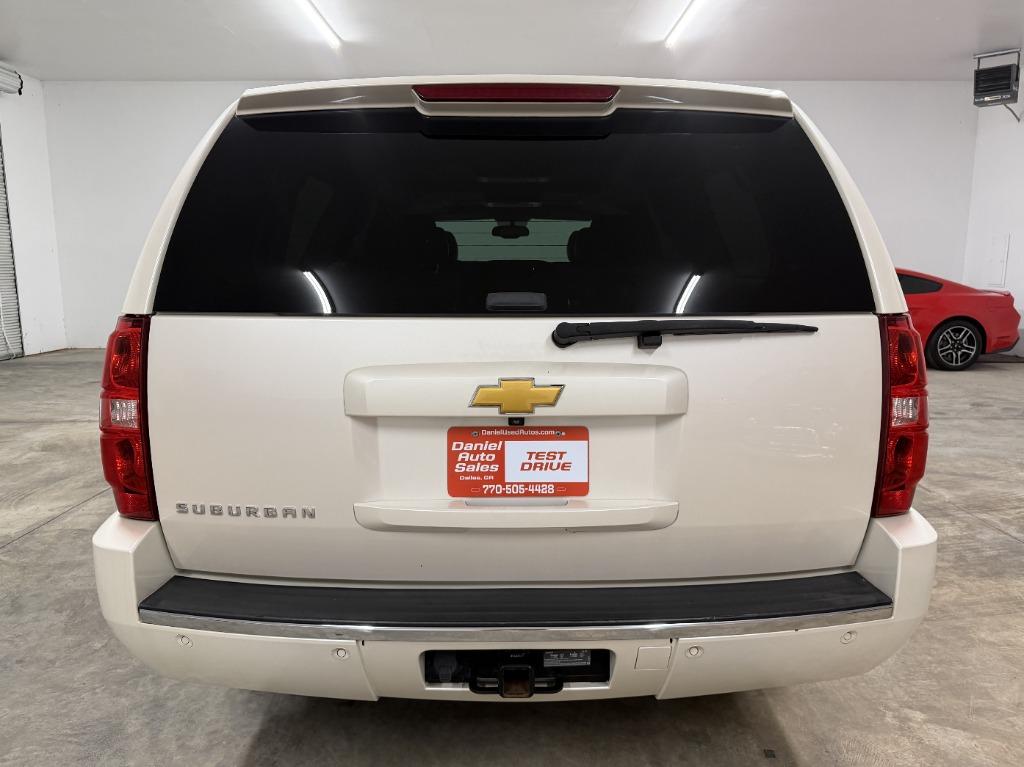 2013 Chevrolet Suburban - $9,349
