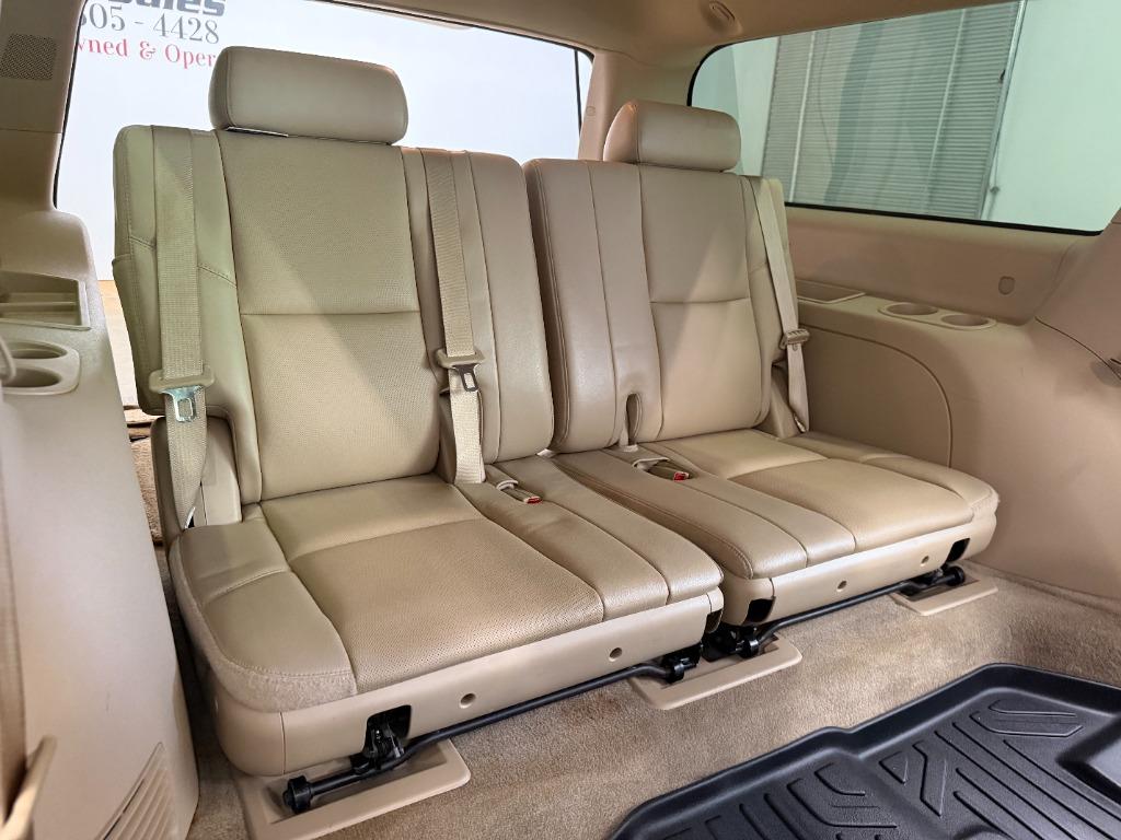 2013 Chevrolet Suburban - $9,349