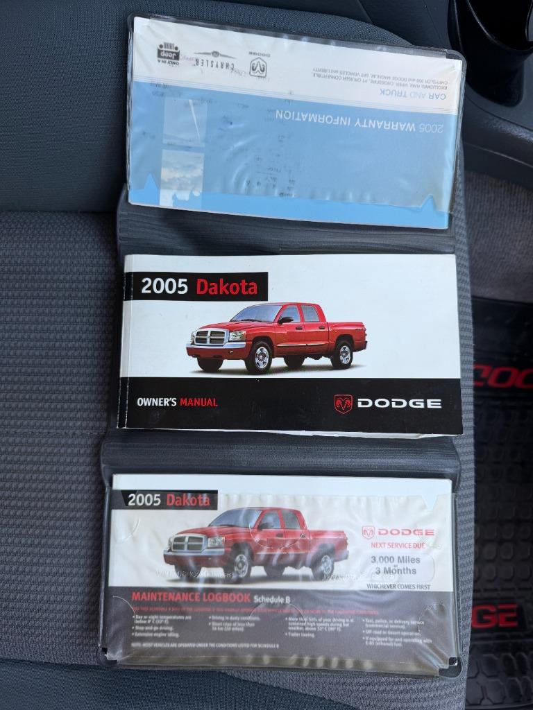 2005 Dodge Dakota - $7,950