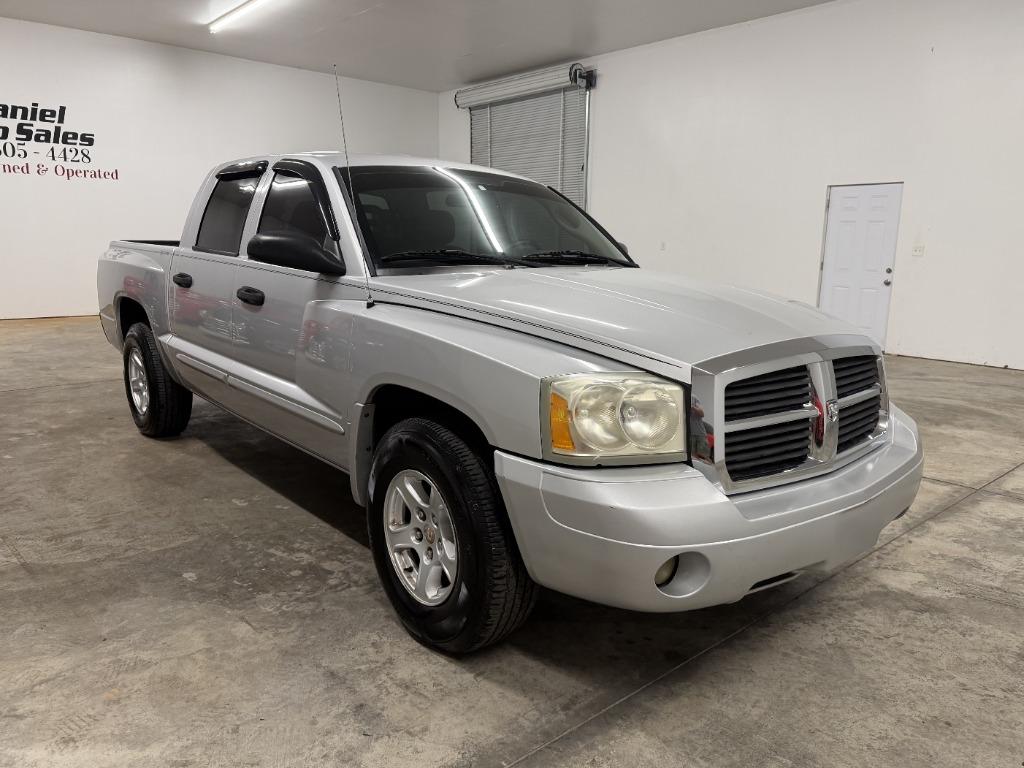 2005 Dodge Dakota - $7,950