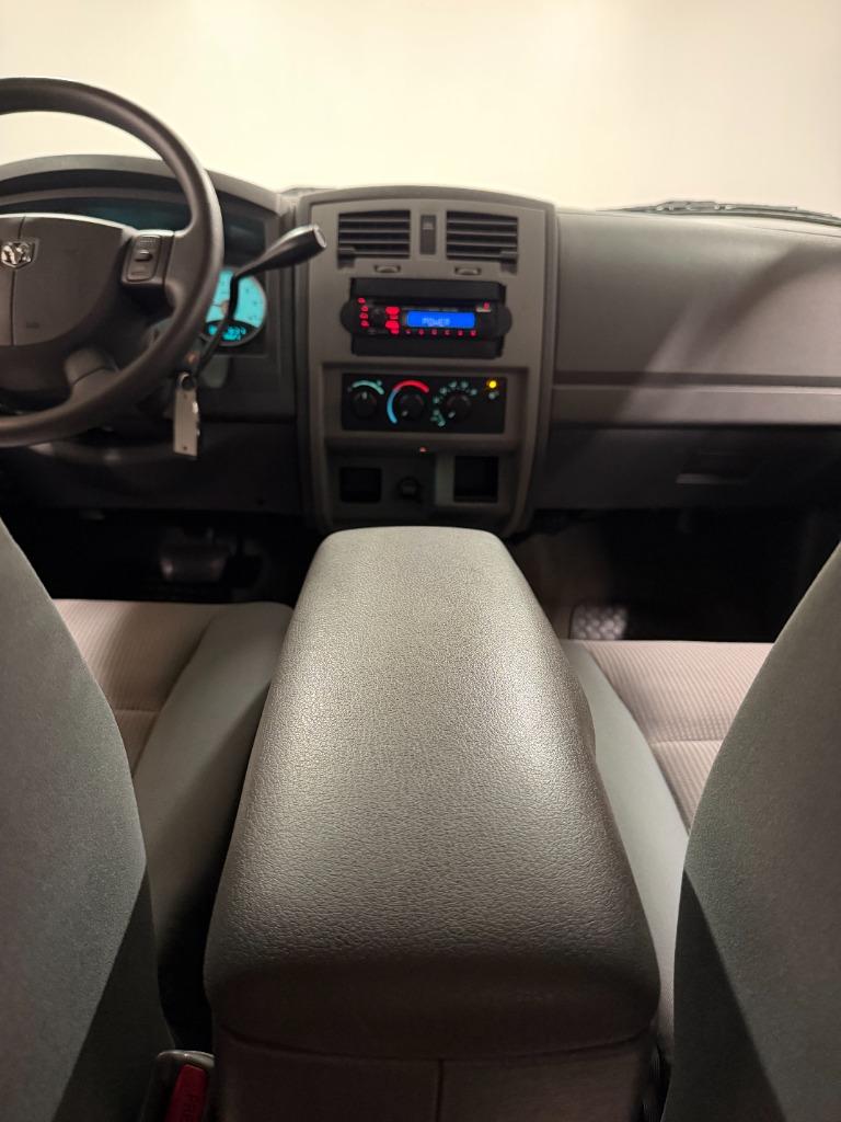 2005 Dodge Dakota - $7,950