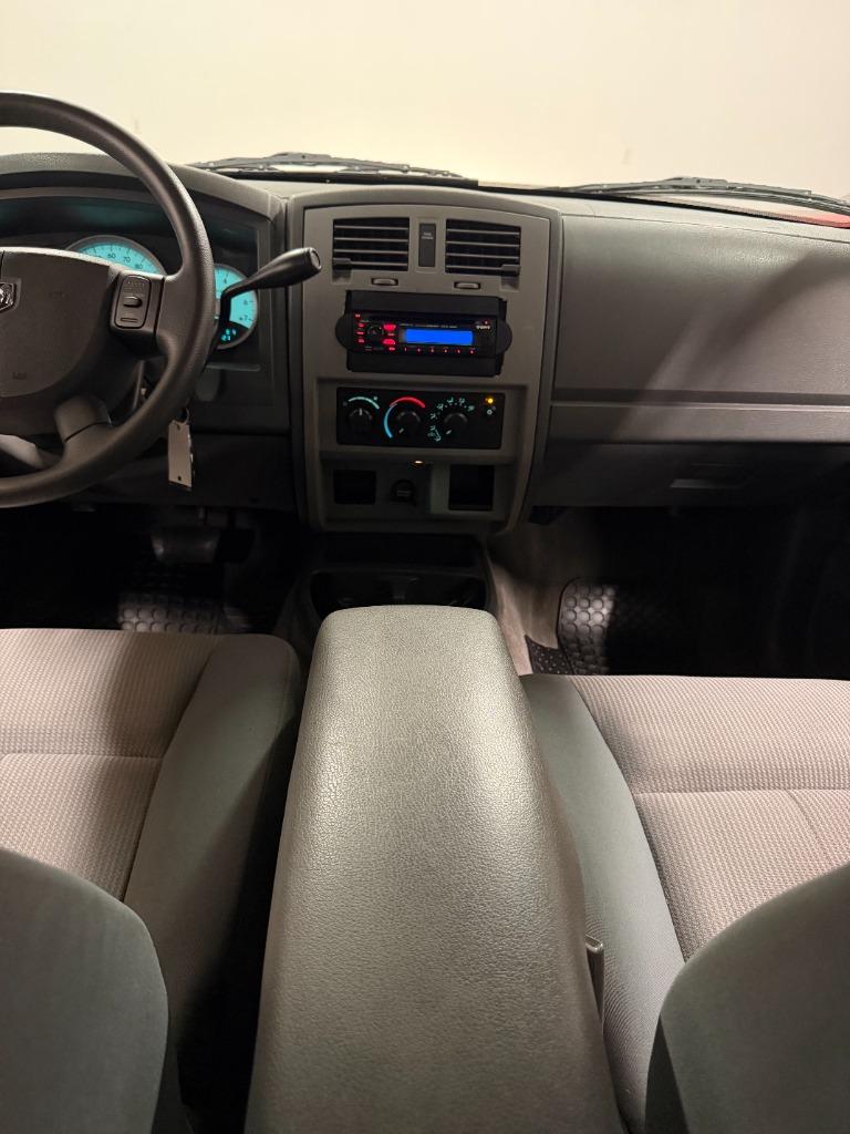 2005 Dodge Dakota - $7,950
