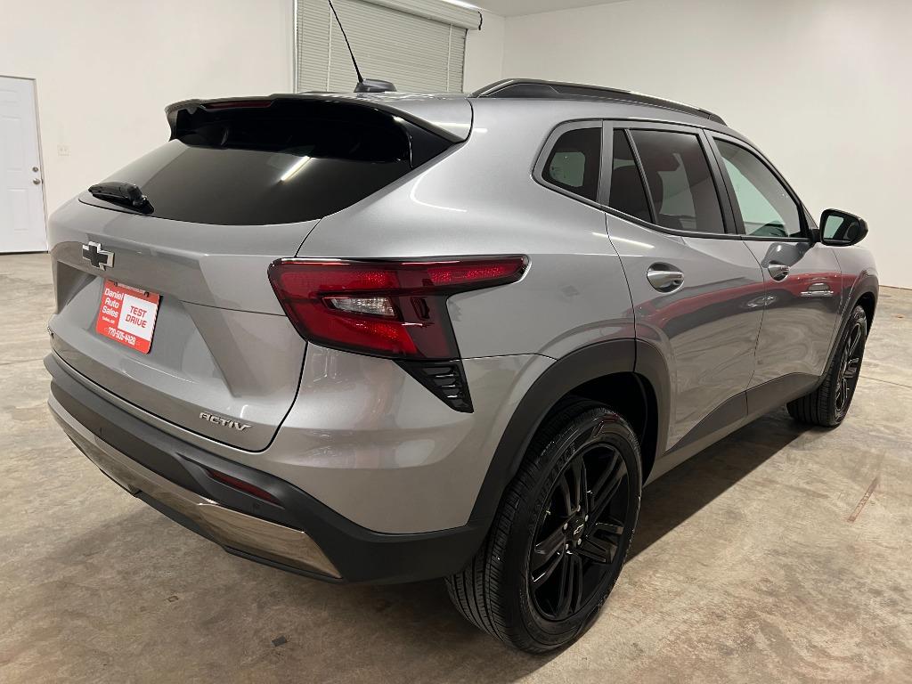 2024 Chevrolet Trax - $21,550