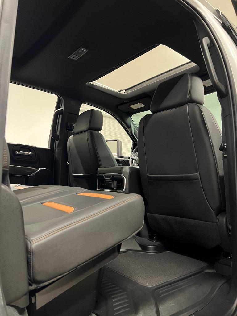 2023 GMC Sierra 2500HD - $59,750