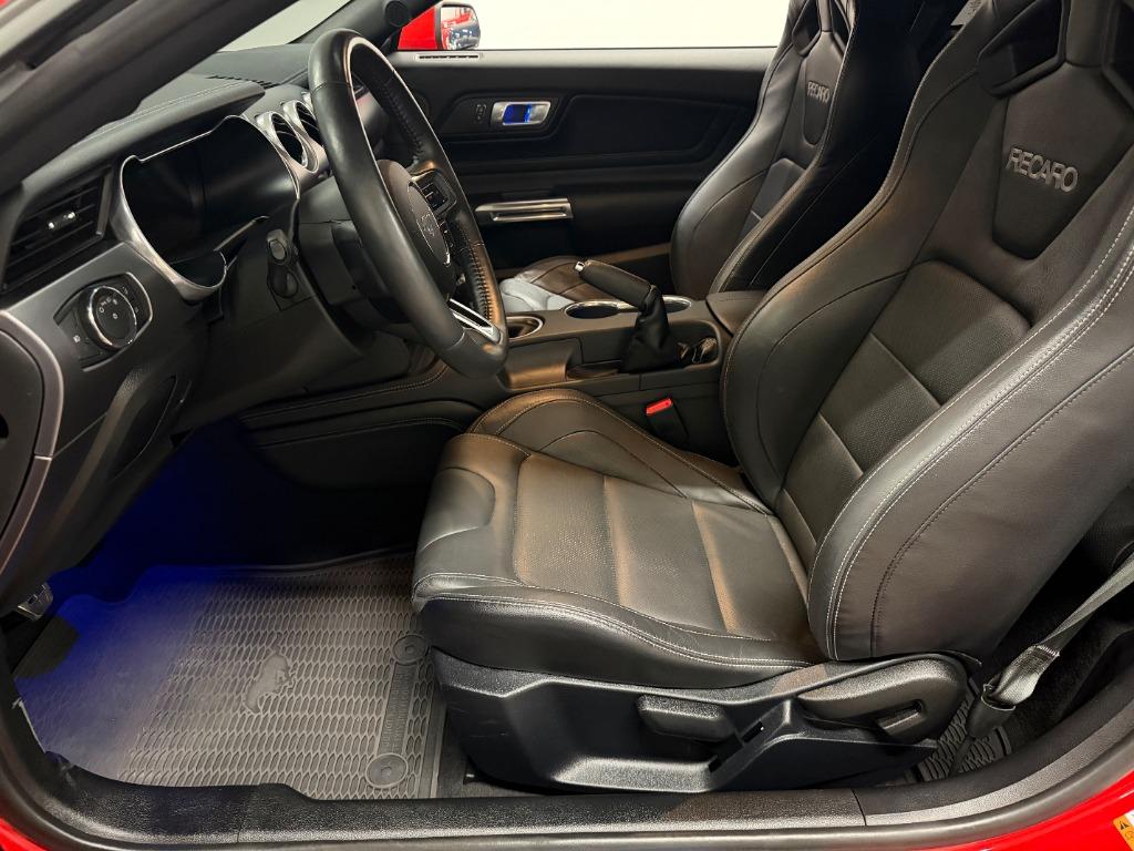 2021 Ford GT - $35,750