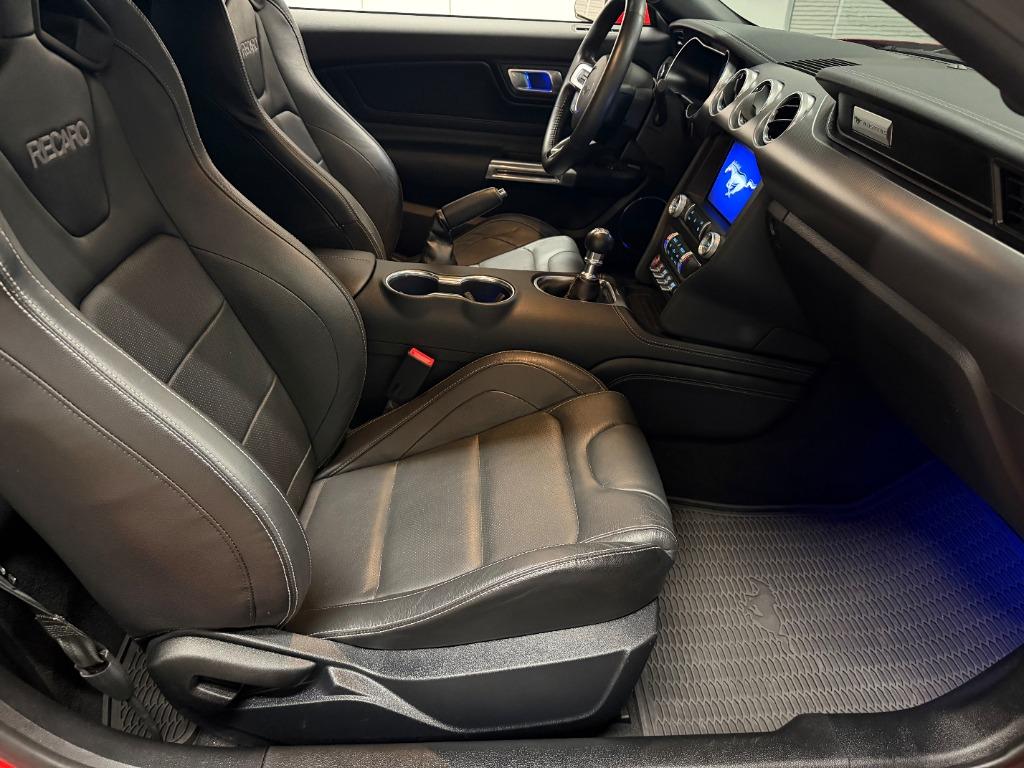2021 Ford GT - $35,750