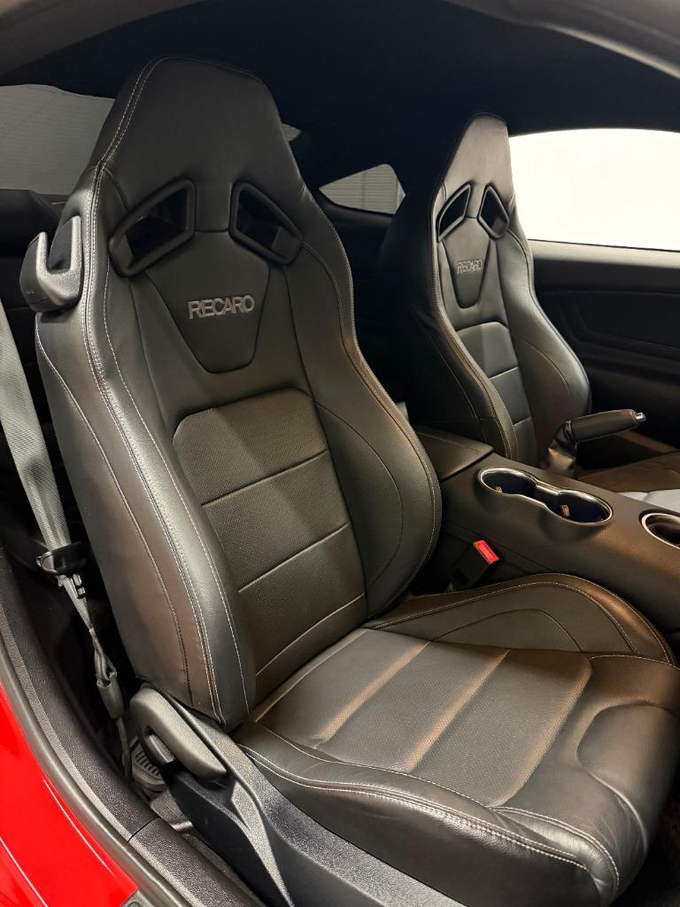 2021 Ford GT - $35,750