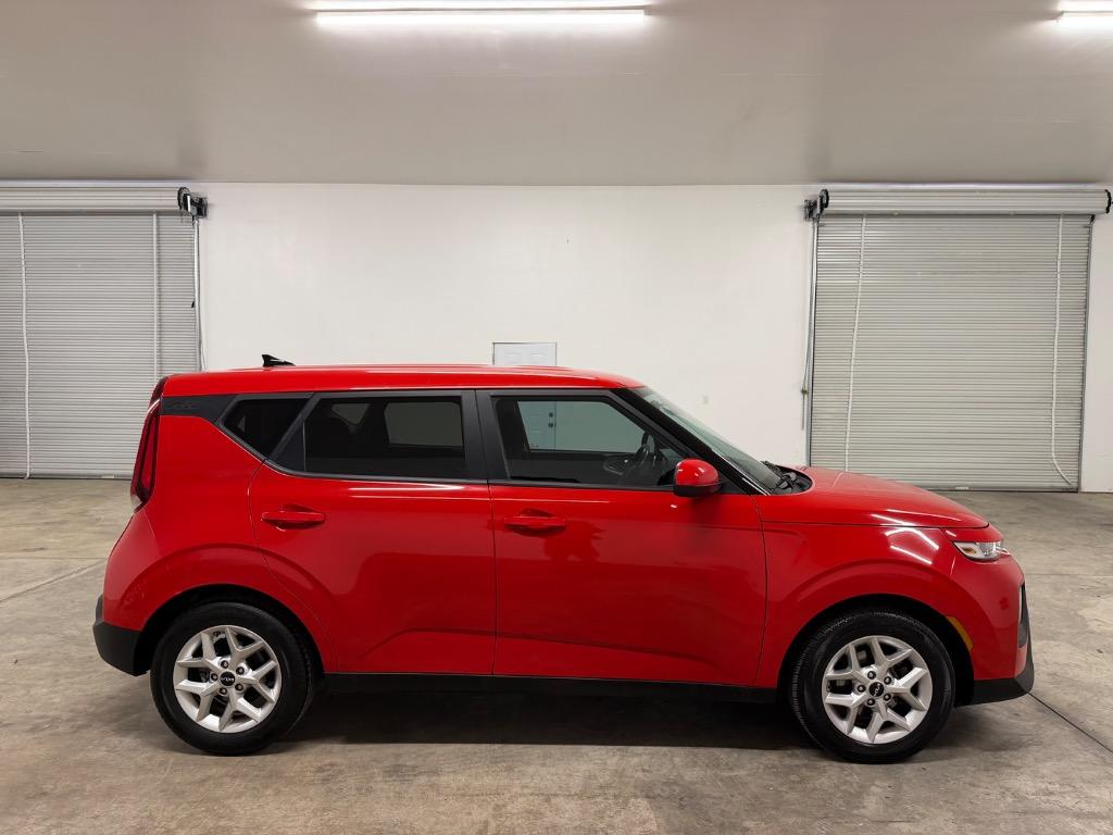 2022 Kia Soul - $11,950