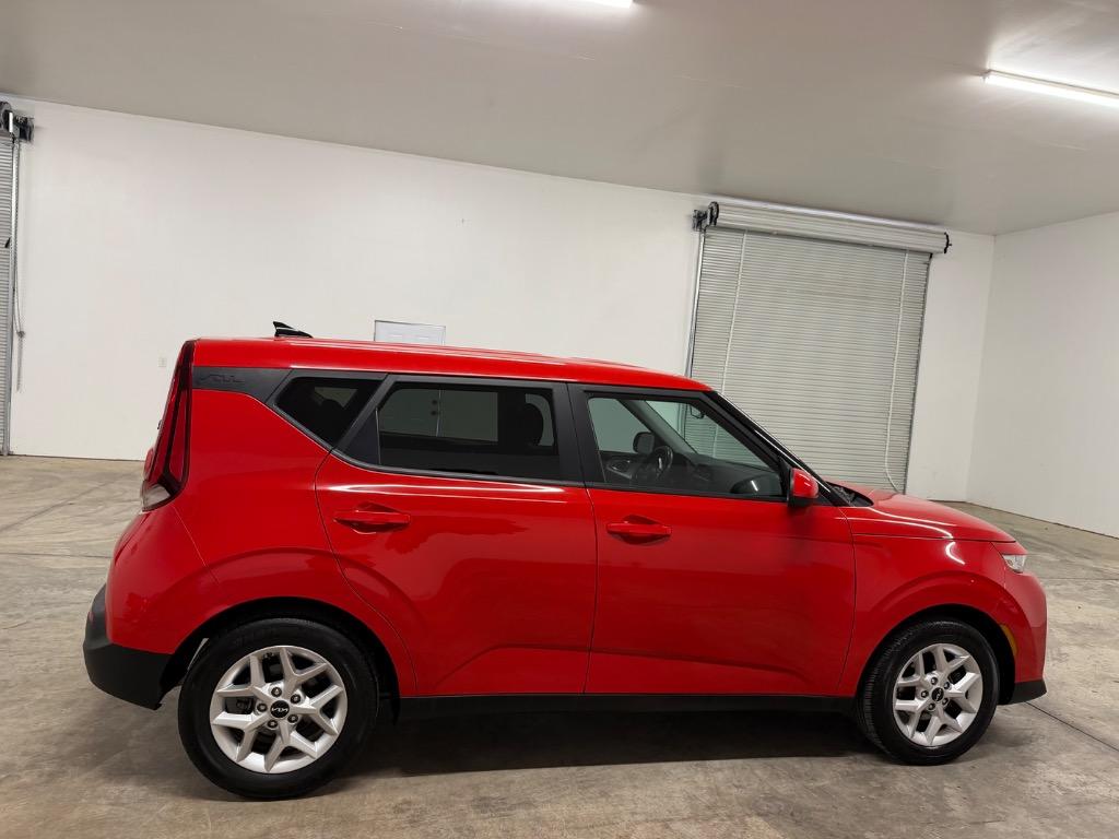 2022 Kia Soul - $11,950