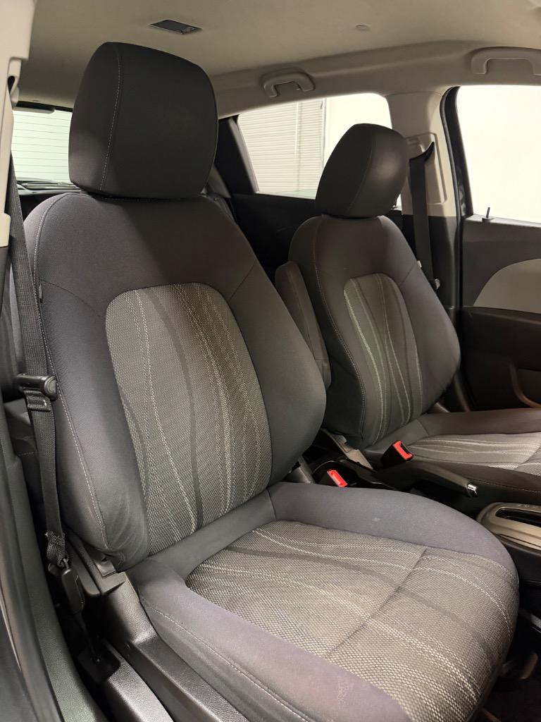 2015 Chevrolet Sonic - $7,950