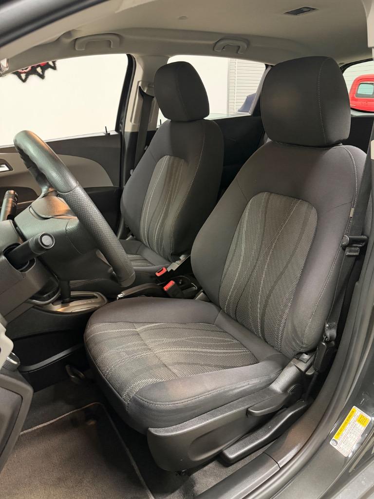 2015 Chevrolet Sonic - $7,950