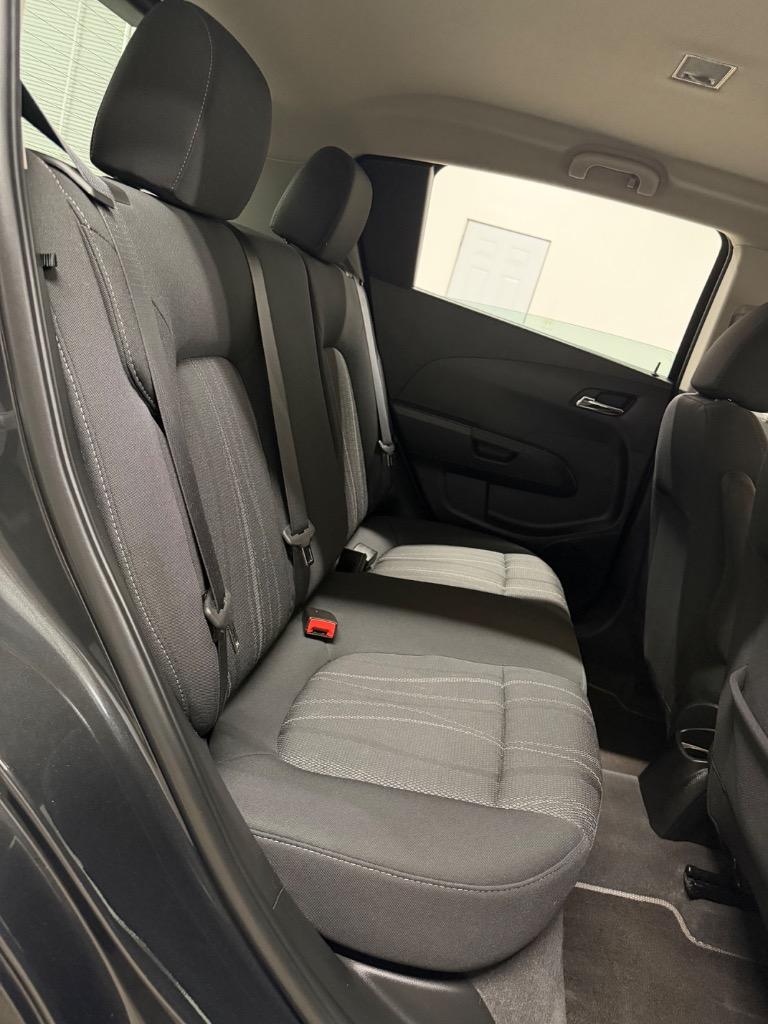 2015 Chevrolet Sonic - $7,950