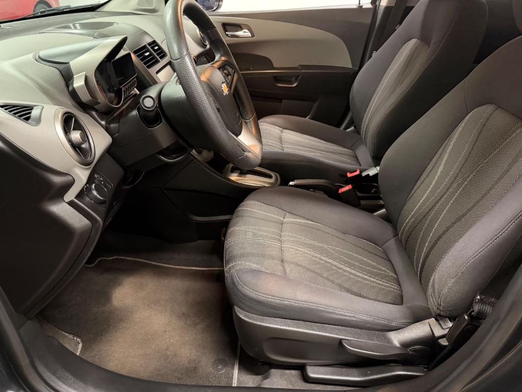 2015 Chevrolet Sonic - $7,950