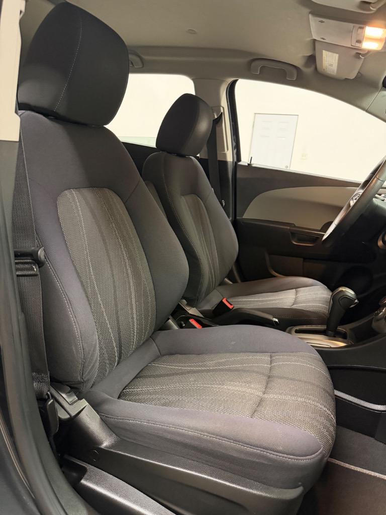 2015 Chevrolet Sonic - $7,950