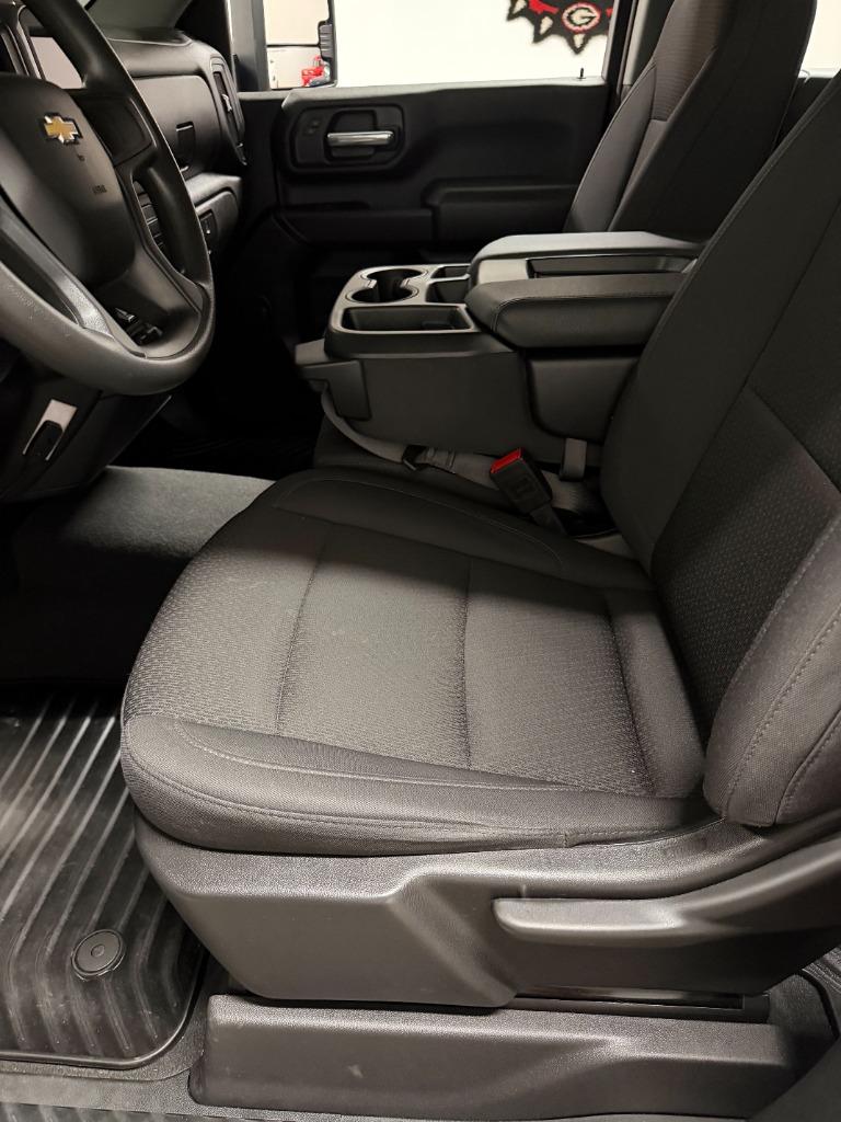 2025 Chevrolet Silverado 2500HD Custom Z71 Crew Cab 4WD - $50,950