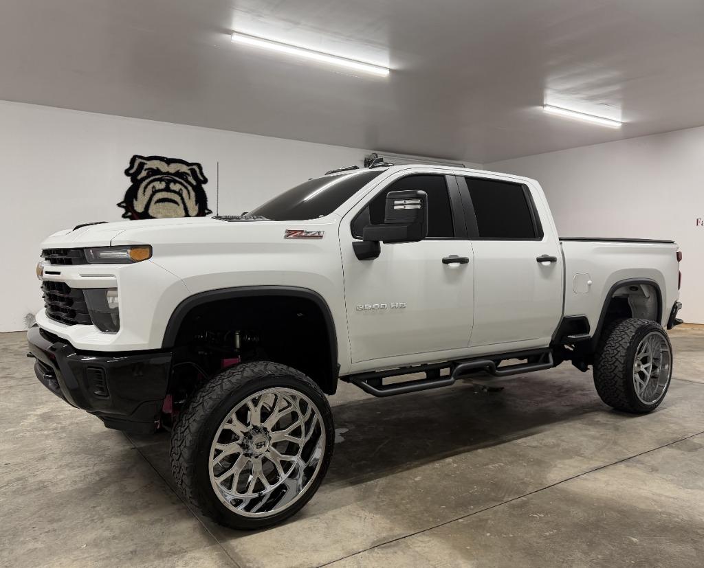 2025 Chevrolet Silverado 2500HD Custom Z71 Crew Cab 4WD - $50,950
