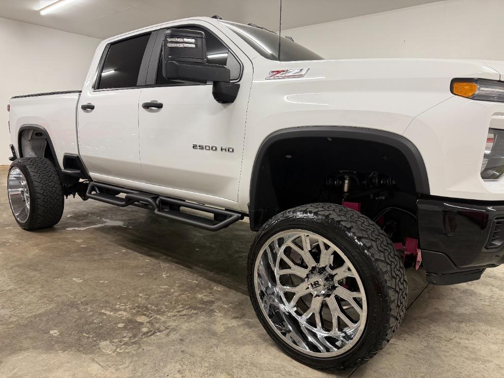2025 Chevrolet Silverado 2500HD Custom Z71 Crew Cab 4WD - $50,950