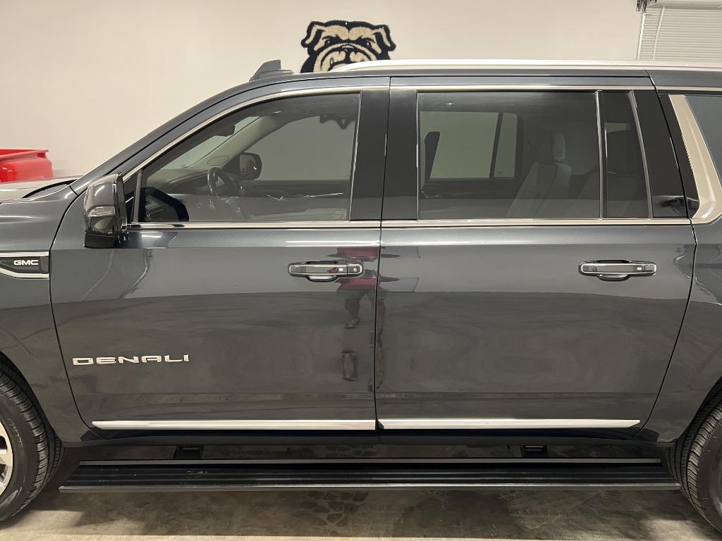 2021 GMC Yukon XL Denali 1500 Denali photo