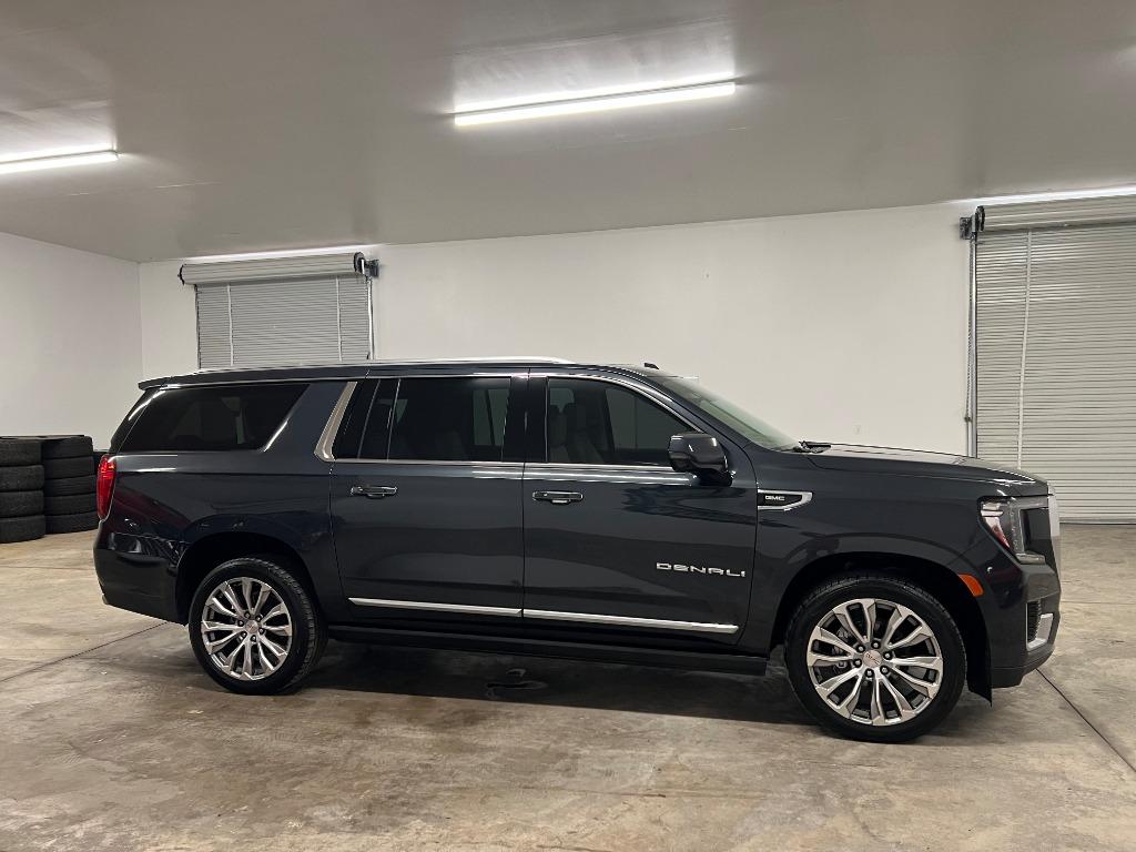 2021 GMC Yukon XL Denali 1500 Denali photo