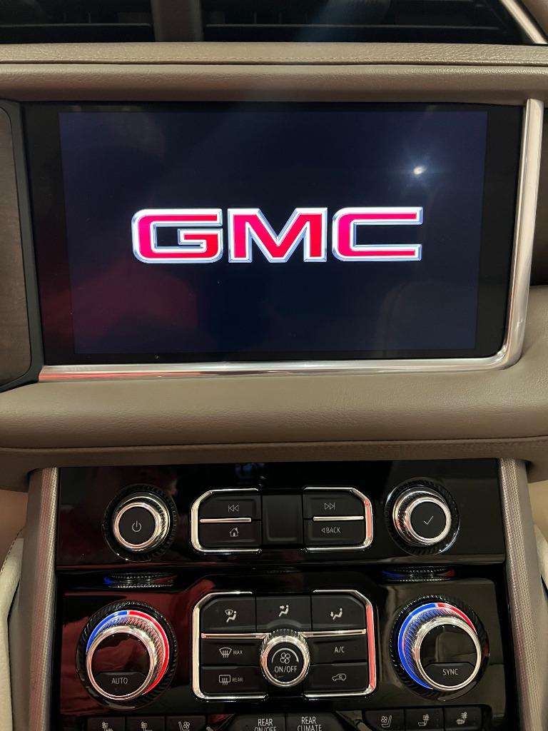 2021 GMC Yukon XL Denali 1500 Denali photo