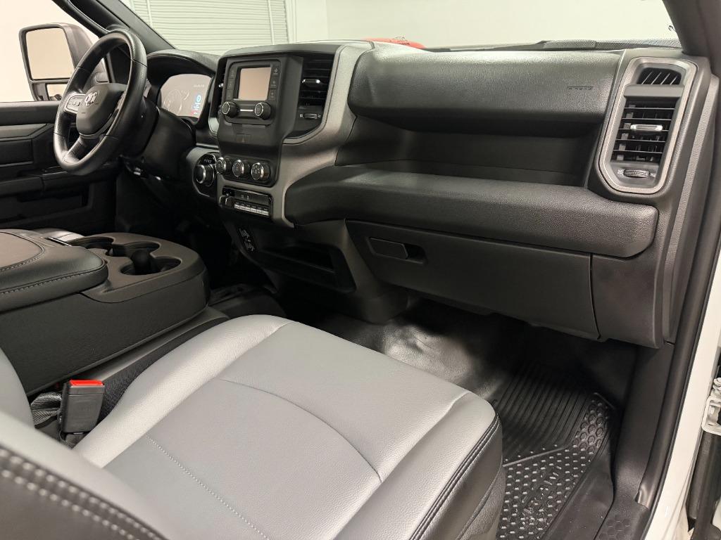 2024 Ram 2500 - $42,800
