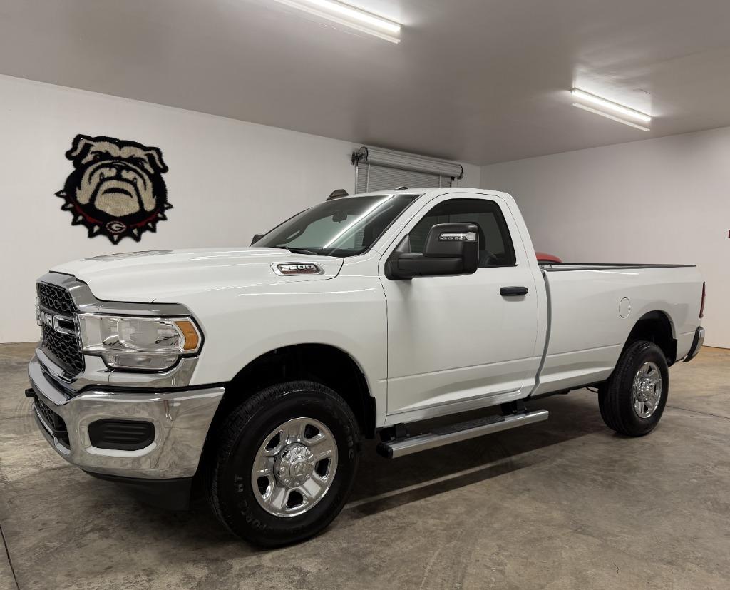 2024 Ram 2500 - $42,800