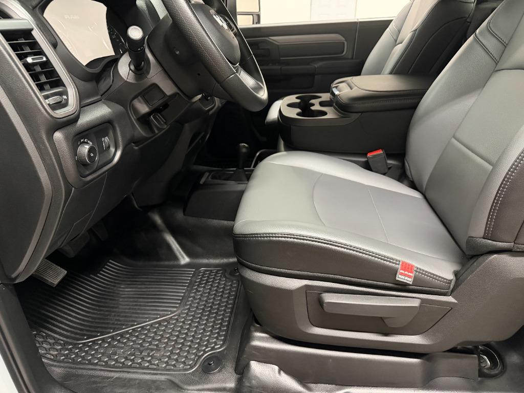 2024 Ram 2500 - $42,800