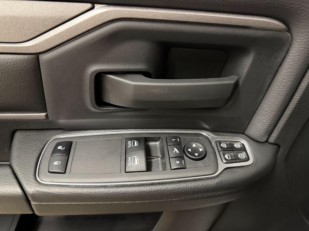 2024 Ram 2500 - $42,950