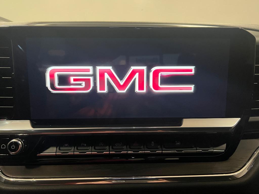 2023 GMC Sierra 1500 - $44,500