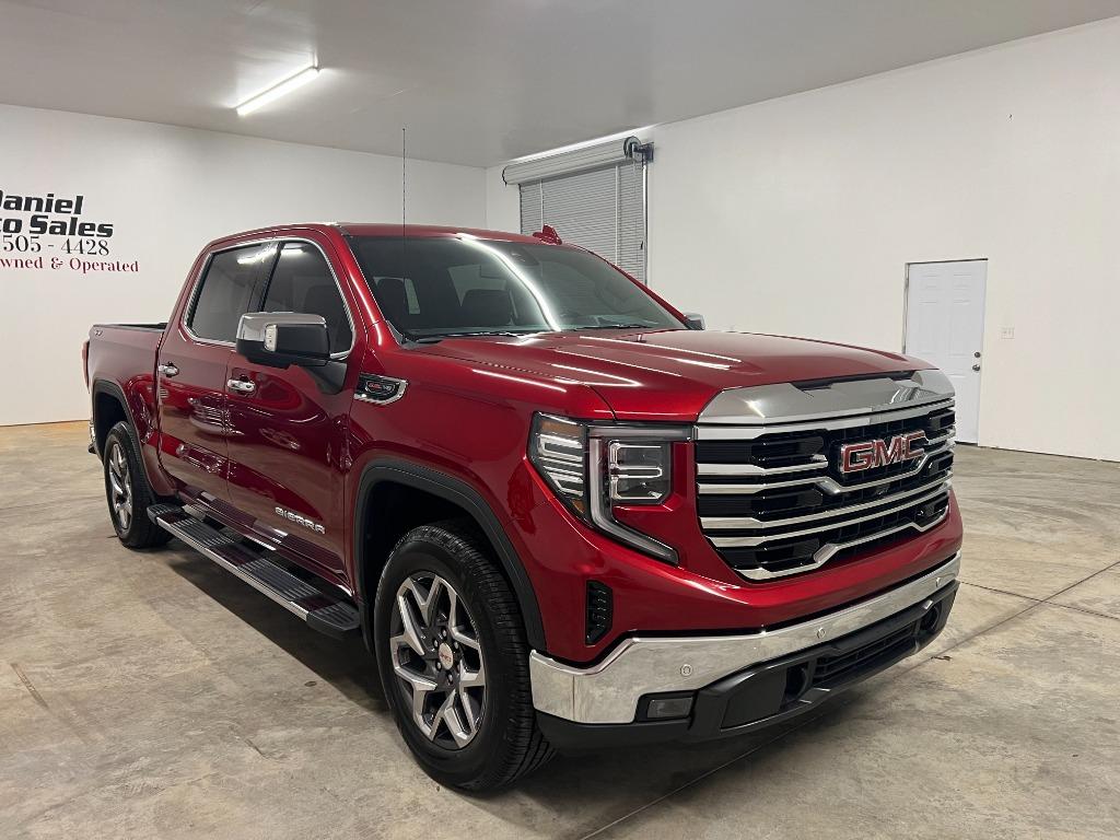 2023 GMC Sierra 1500 - $44,500