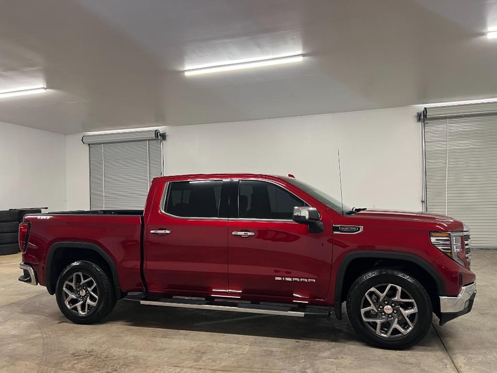 2023 GMC Sierra 1500 - $44,500