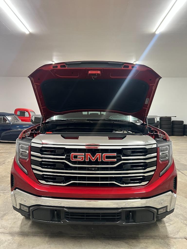 2023 GMC Sierra 1500 - $44,500