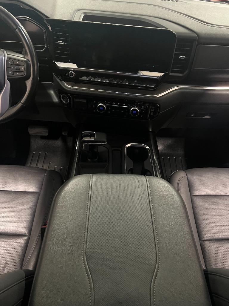 2023 GMC Sierra 1500 - $44,500