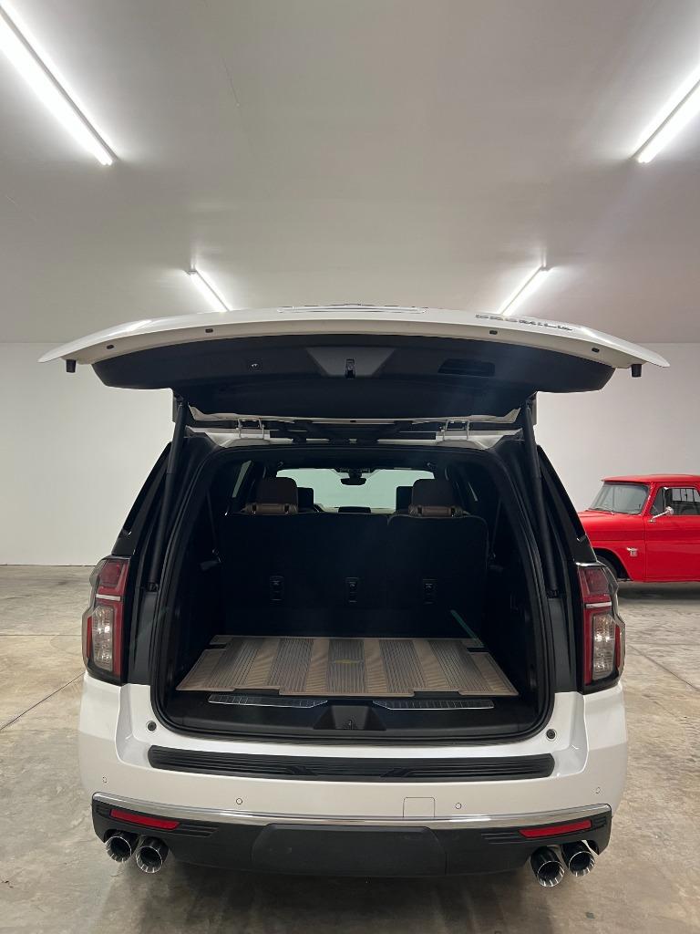 2021 Chevrolet Suburban - $40,950