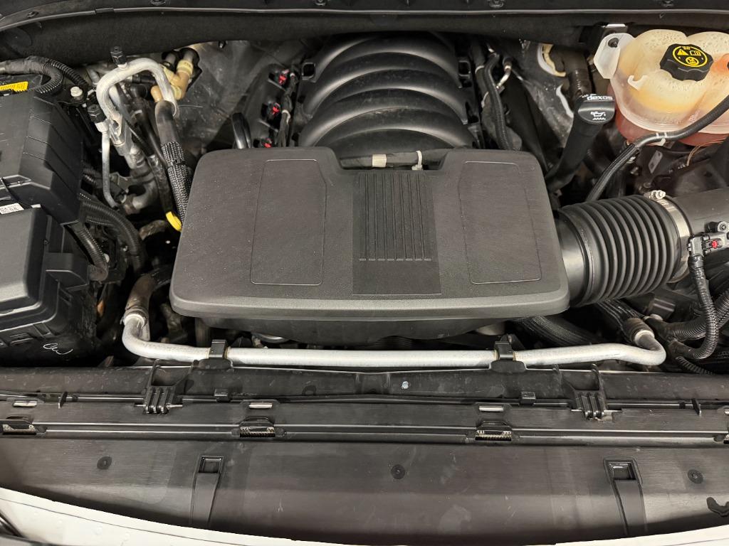 2022 Chevrolet Tahoe - $44,950
