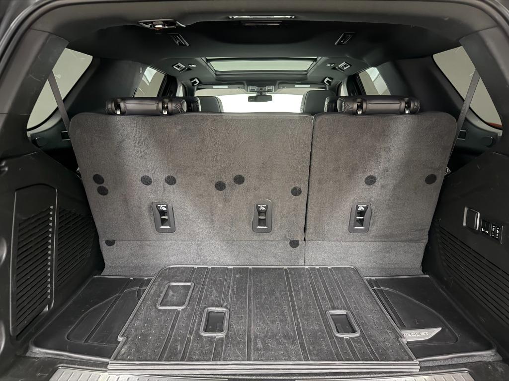 2022 Chevrolet Tahoe - $44,950
