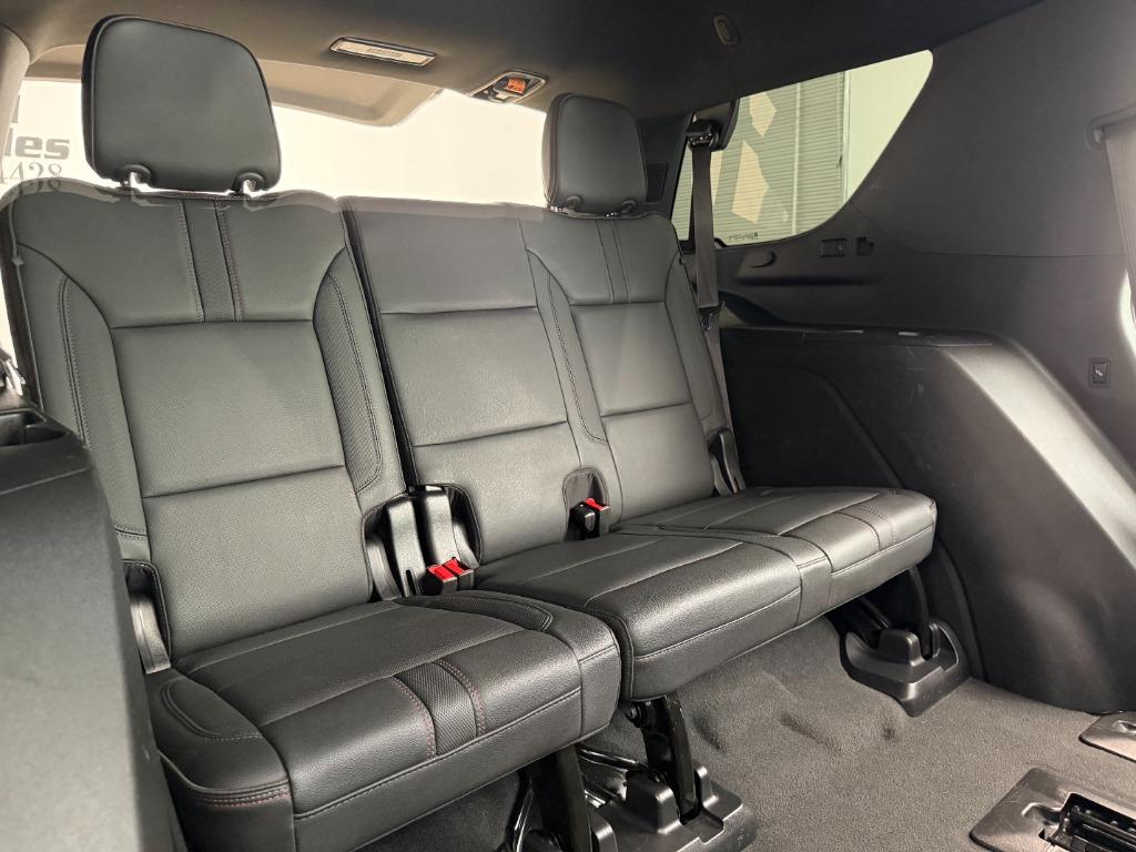 2022 Chevrolet Tahoe - $44,950