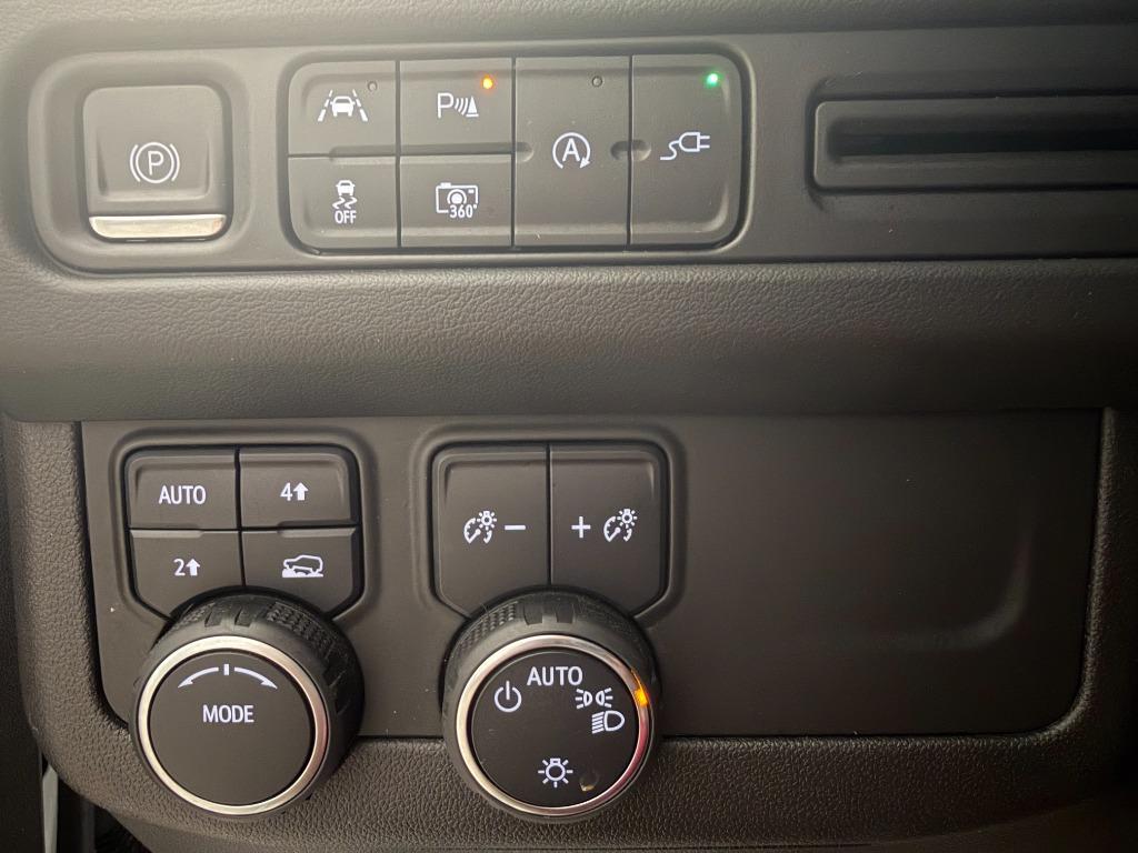 2022 Chevrolet Tahoe - $44,950
