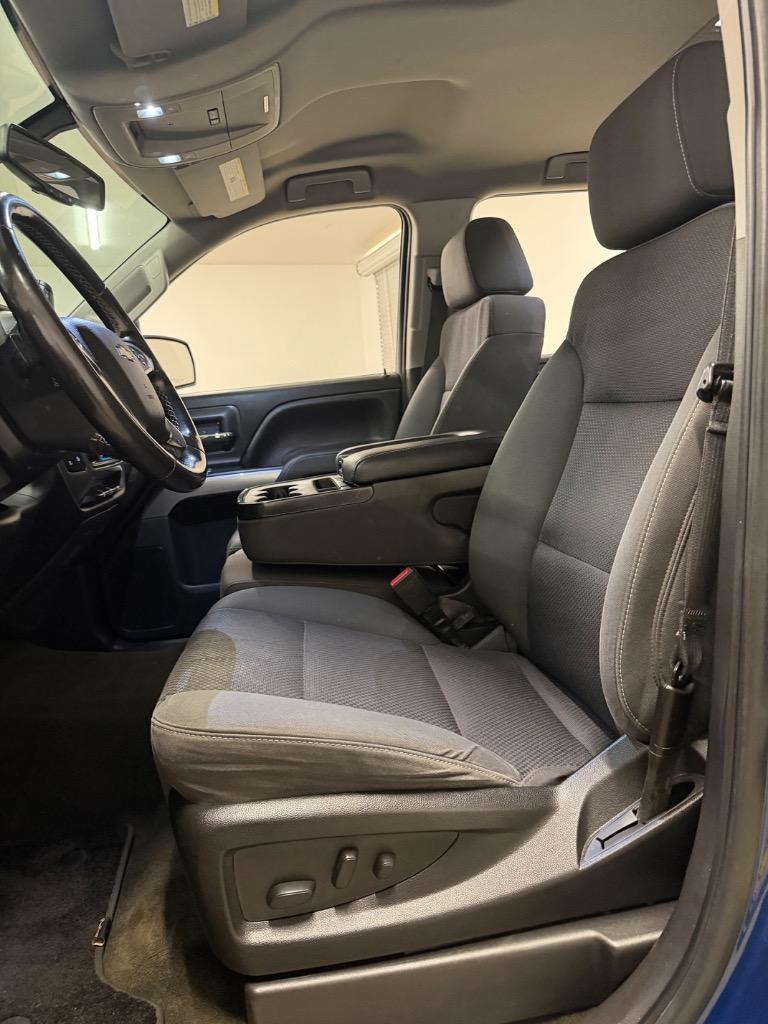 2018 Chevrolet Silverado - $24,950