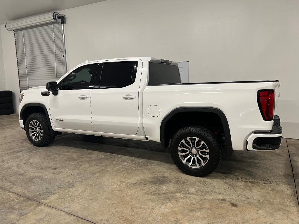 2021 GMC Sierra 1500 - $42,500