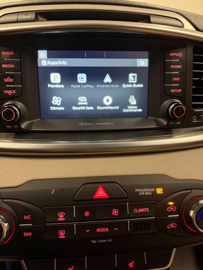 2017 Kia Sorento - $14,425