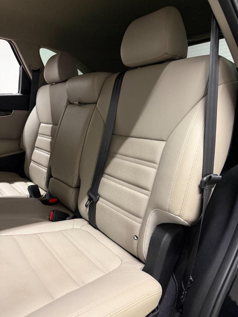 2017 Kia Sorento - $14,425
