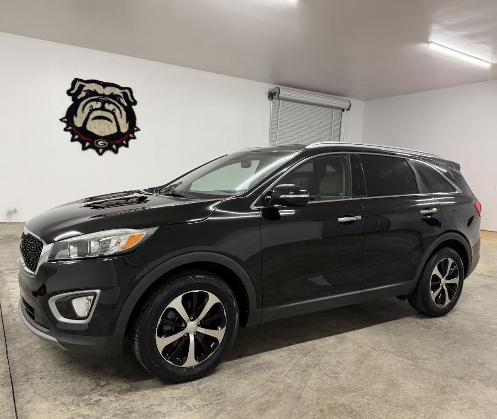 2017 Kia Sorento - $14,425