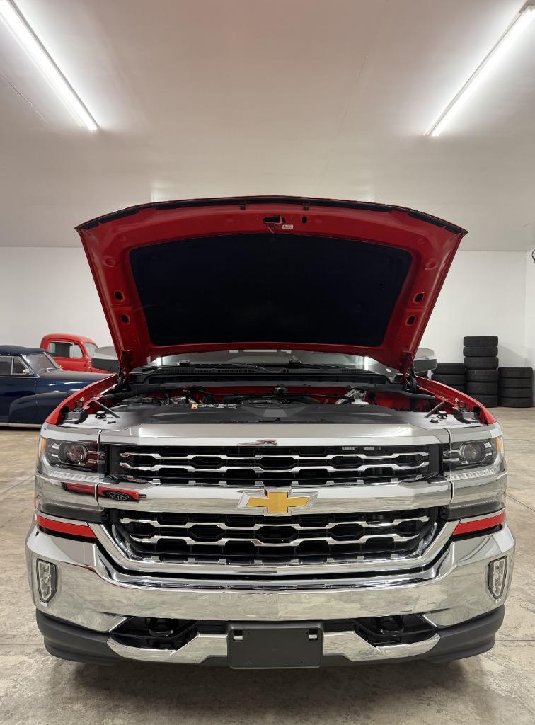 2017 Chevrolet Silverado - $26,950