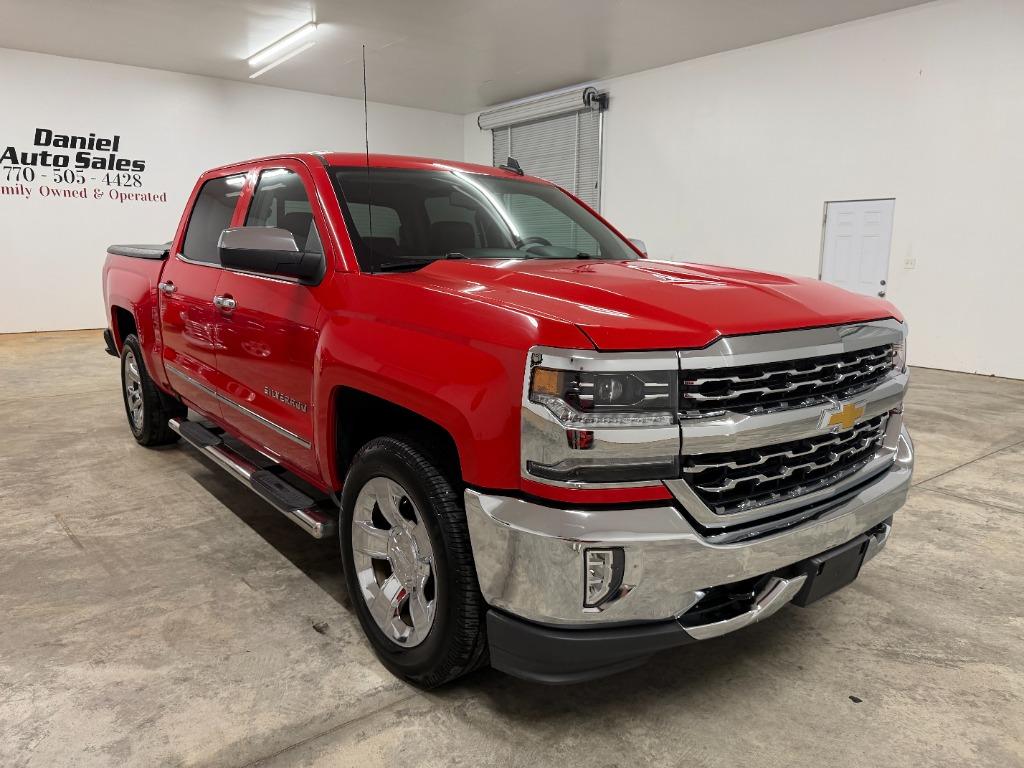2017 Chevrolet Silverado - $26,950