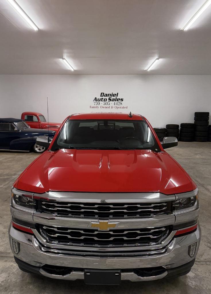 2017 Chevrolet Silverado - $26,950