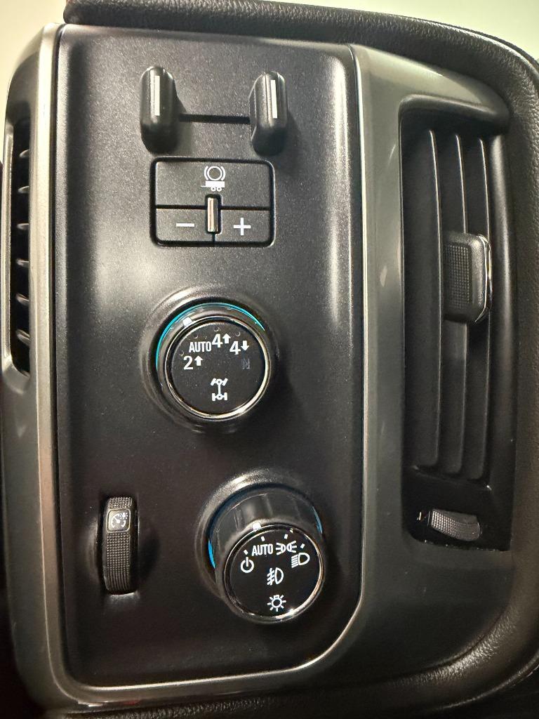 2017 Chevrolet Silverado - $26,950