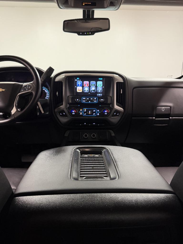2017 Chevrolet Silverado - $26,950